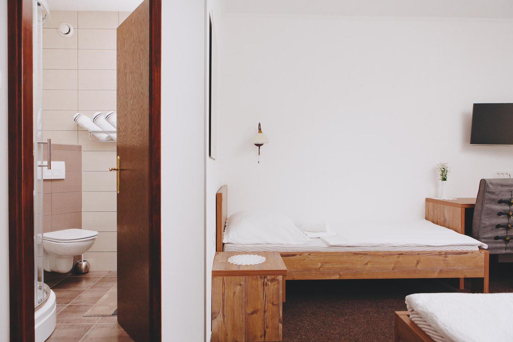 Hotel Gostisce Krivograd Prevalje Habitación foto