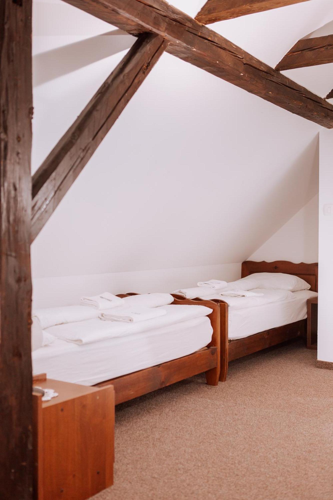 Hotel Gostisce Krivograd Prevalje Habitación foto